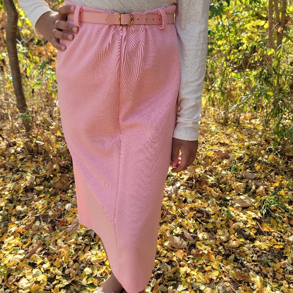 1970s Pink First Edition Skirt - Picture 2 of 10